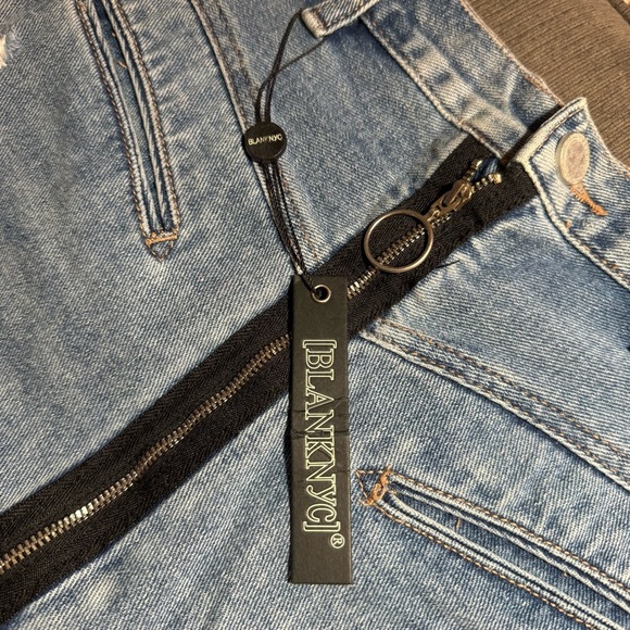 Blank NYC Womens Zip Front Blue Denim Distressed Denim Skirt Size 28 - Picture 5 of 9